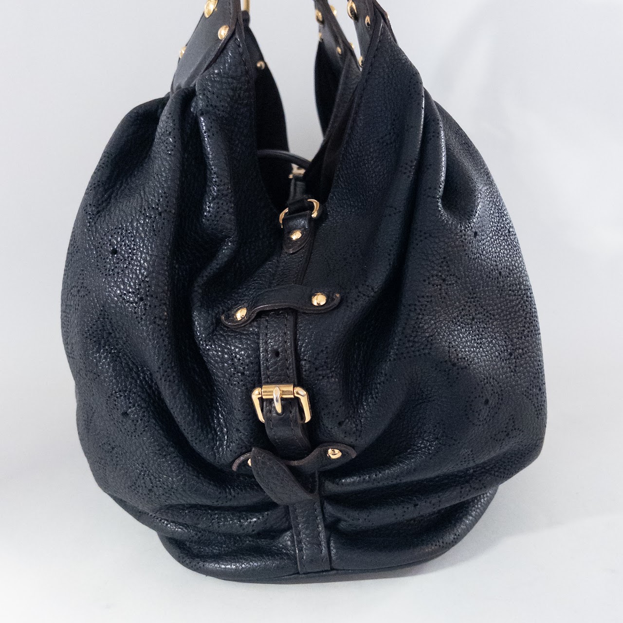 Louis Vuitton Black Mahina Leather Hobo Bag