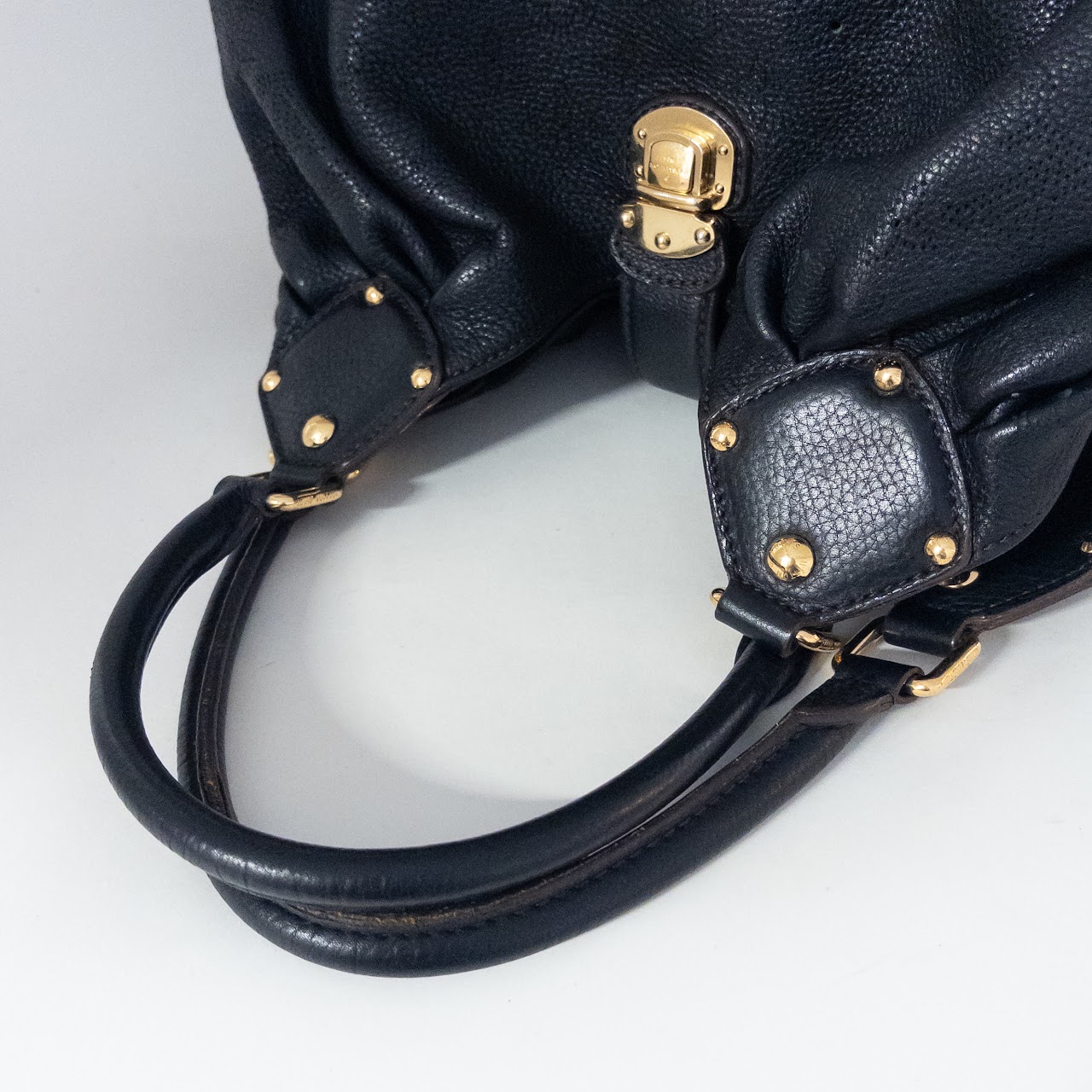 Louis Vuitton Black Mahina Leather Hobo Bag