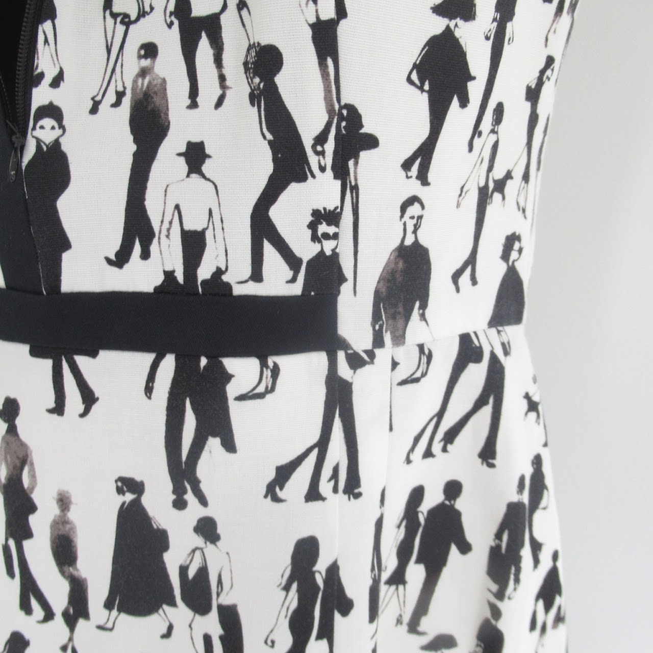Akris Punto for Bergdorf Goodman City Strolling Dress