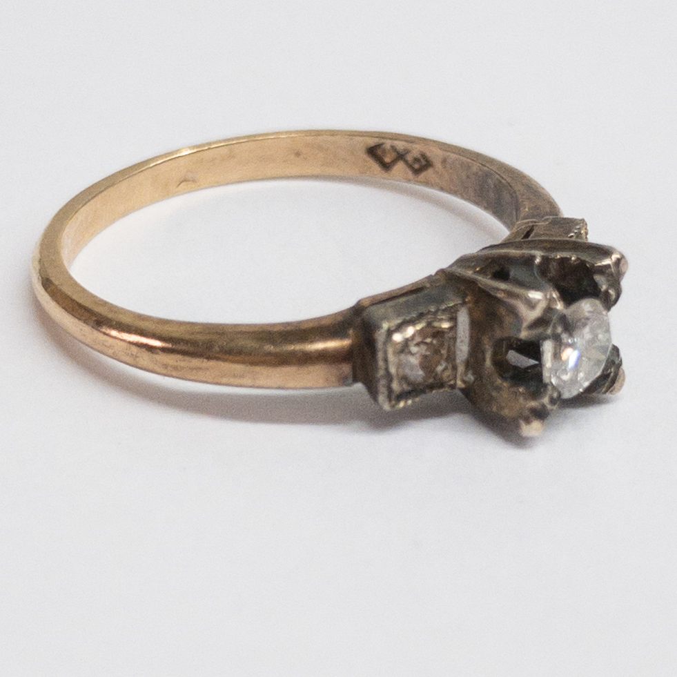 14K Gold Diamond Ring