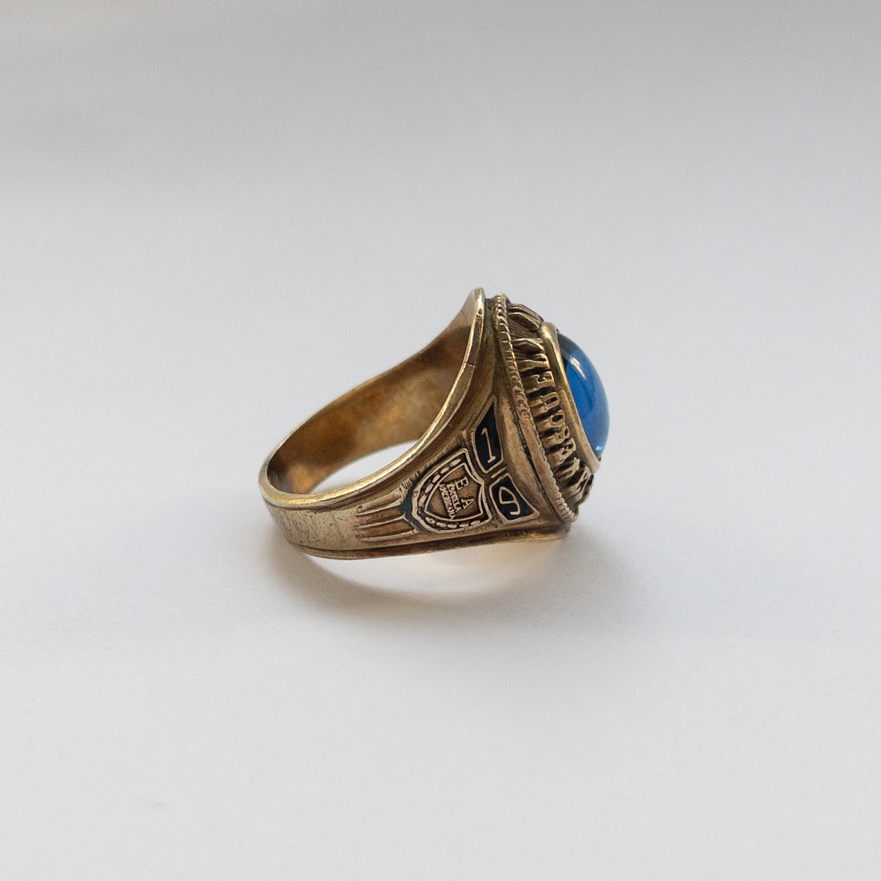 10K Gold and Blue Stone Class Ring