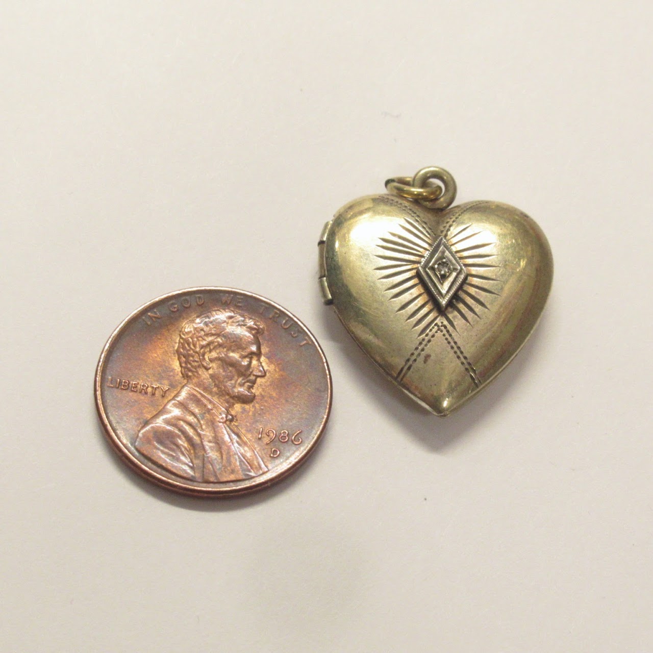 14K Gold Heart Locket