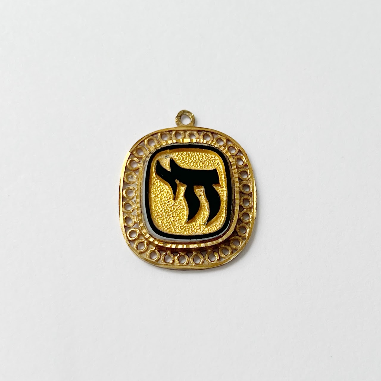 14K Gold Hebrew Character Pendant