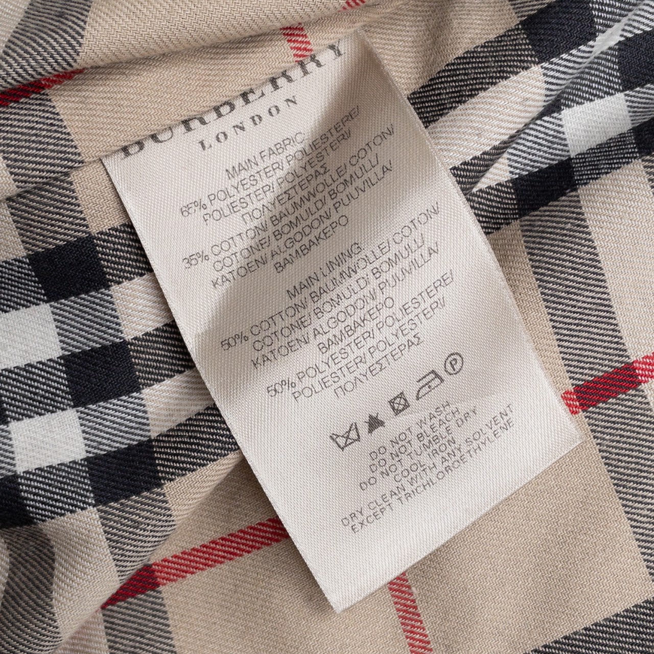 Burberry Mid Length Trench With Lining