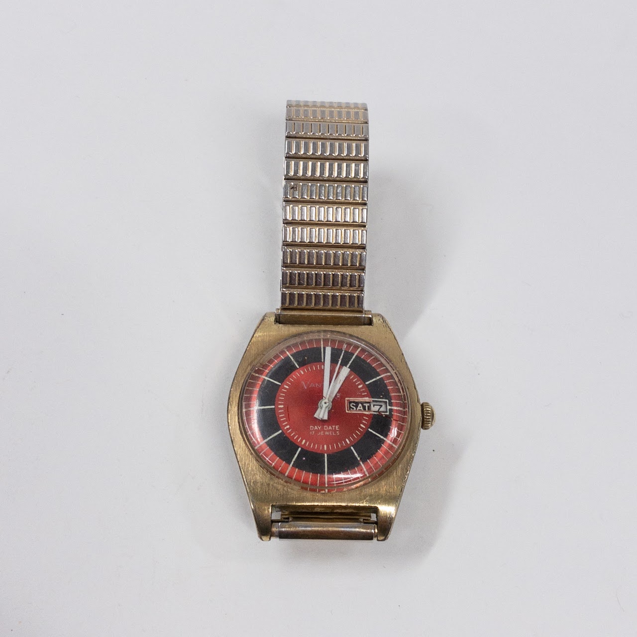 Vantage  17- Jewel Vintage Wristwatch