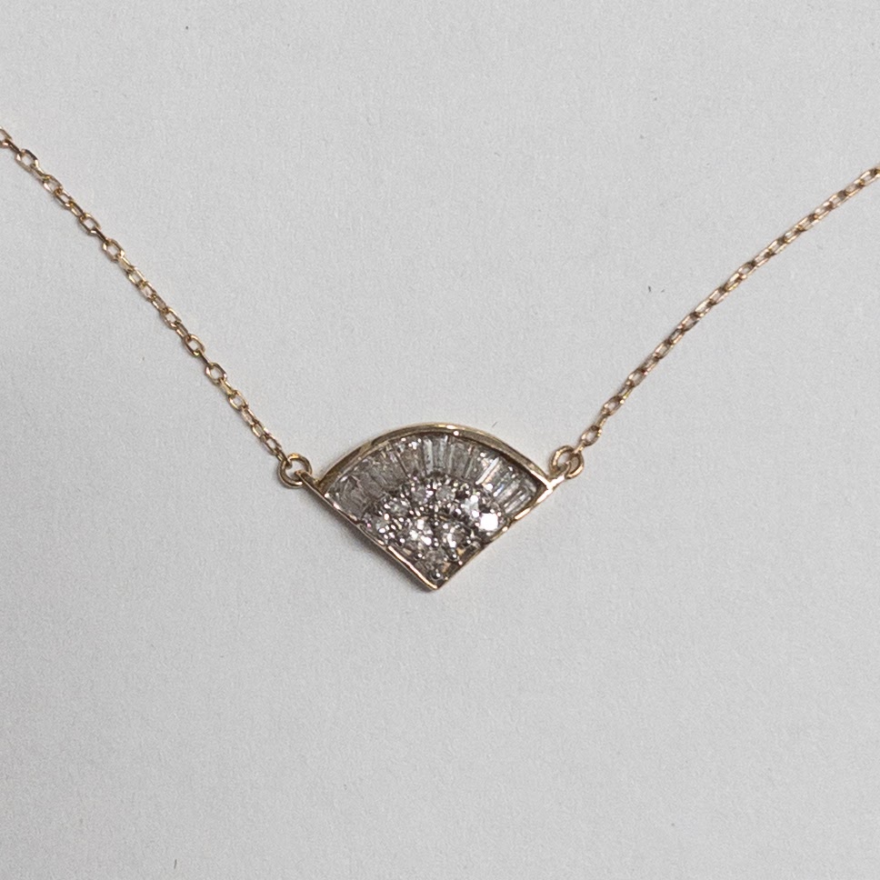 14K Gold and Diamond Adina Reyter Fan Pendant Necklace