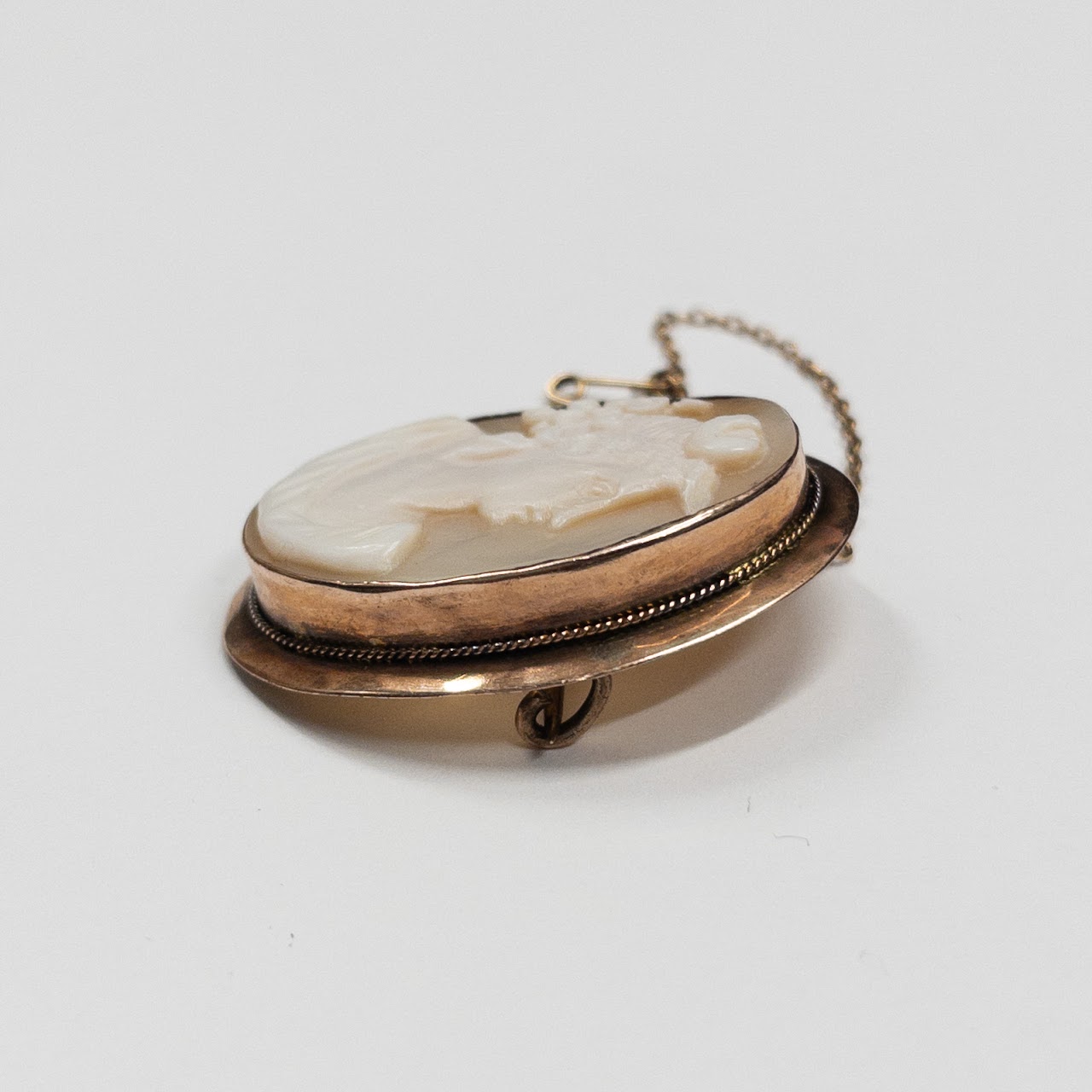 10K Gold Cameo Brooch