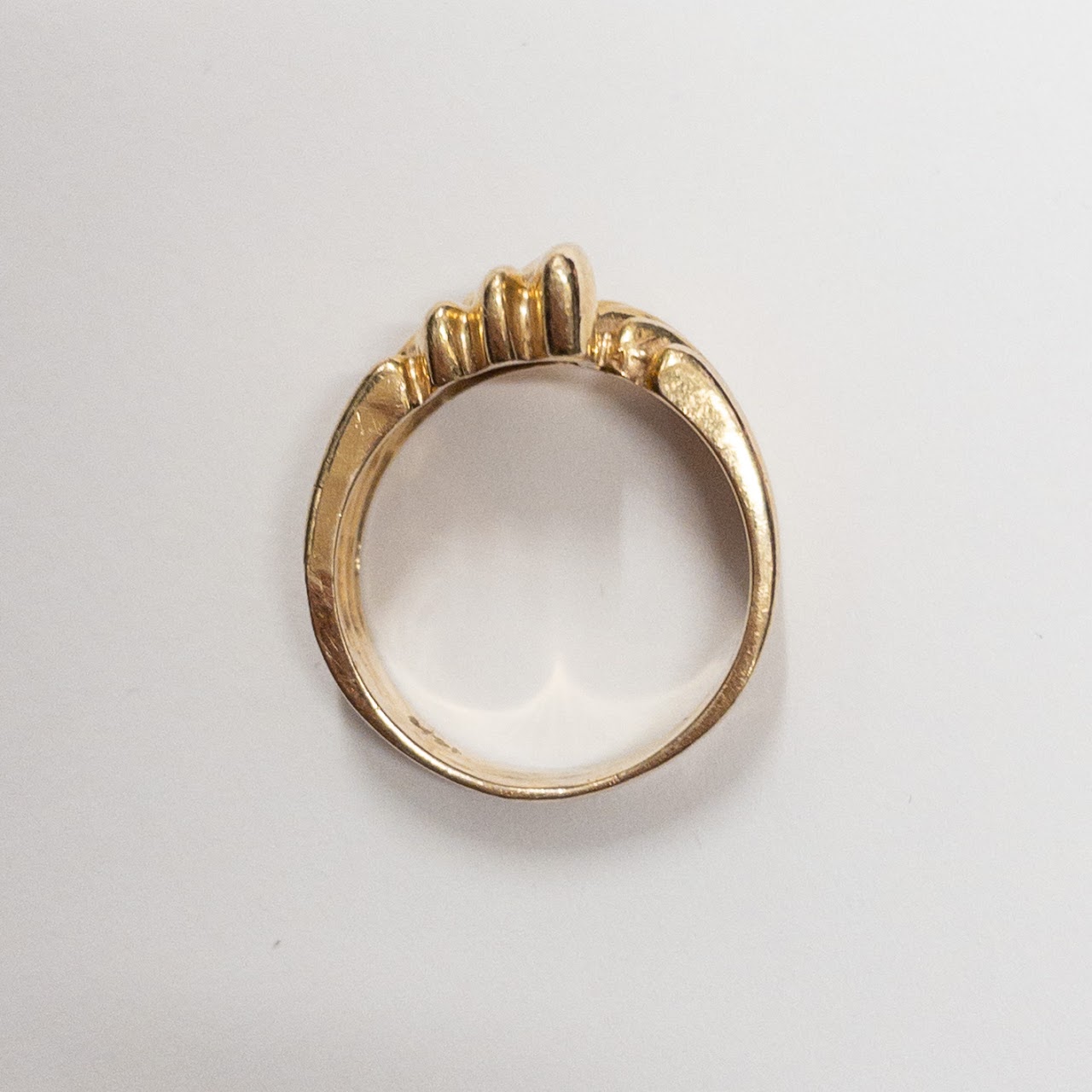 14K Gold Swirl Ring