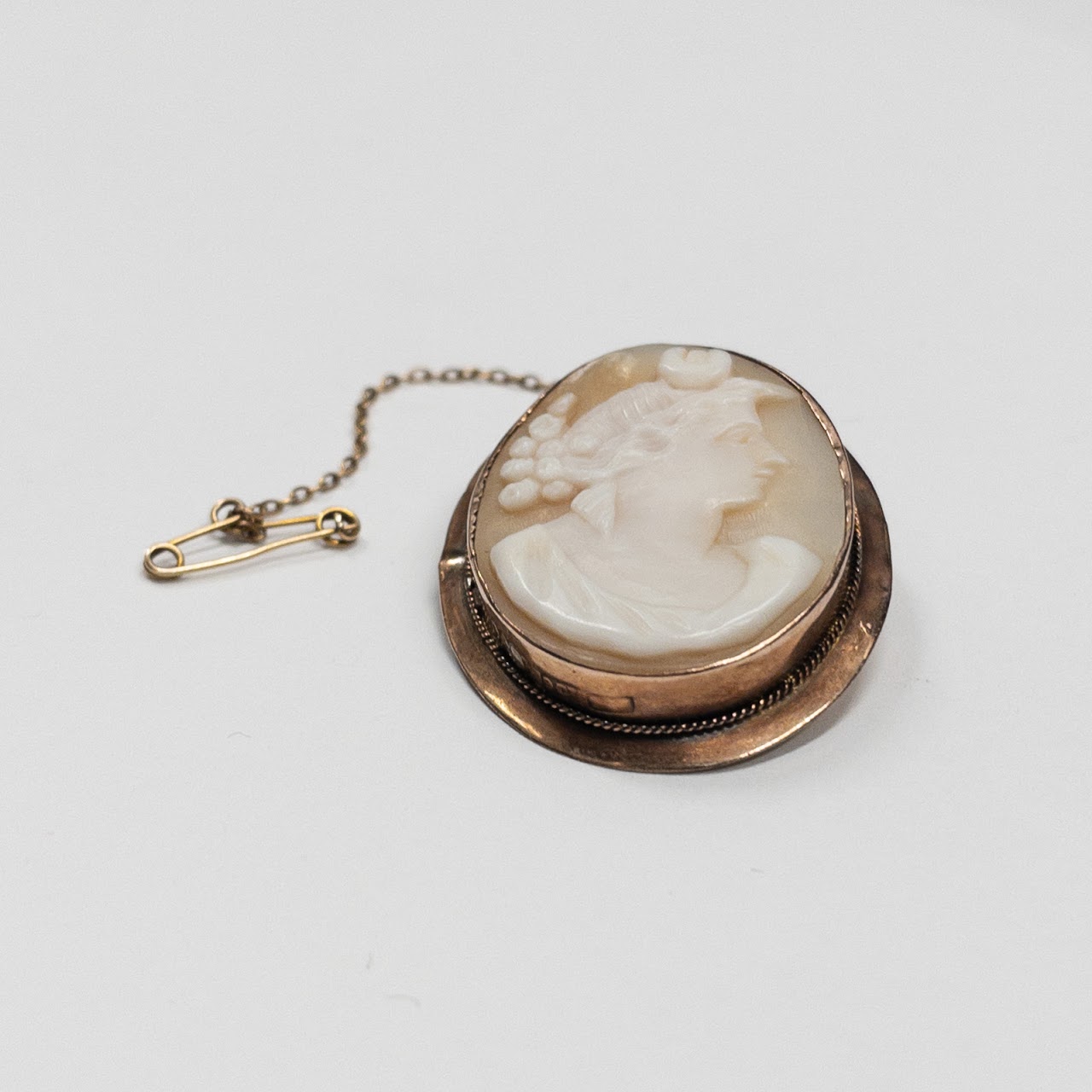 10K Gold Cameo Brooch