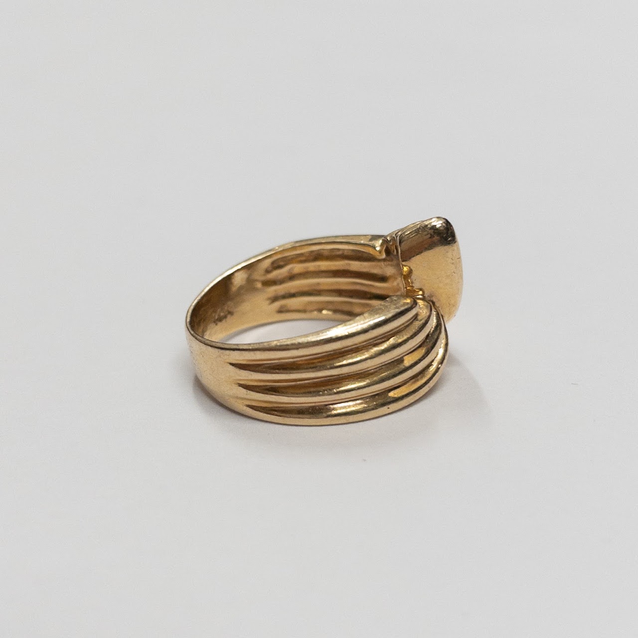 14K Gold Swirl Ring