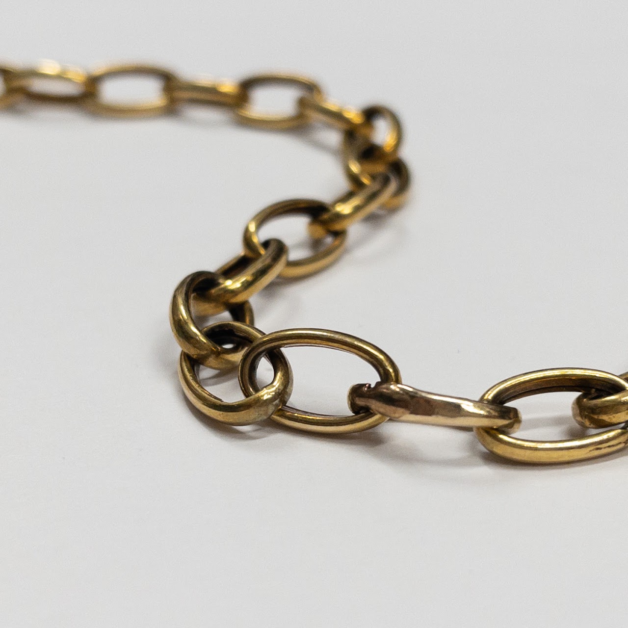 9K Gold Oval Link Bracelet