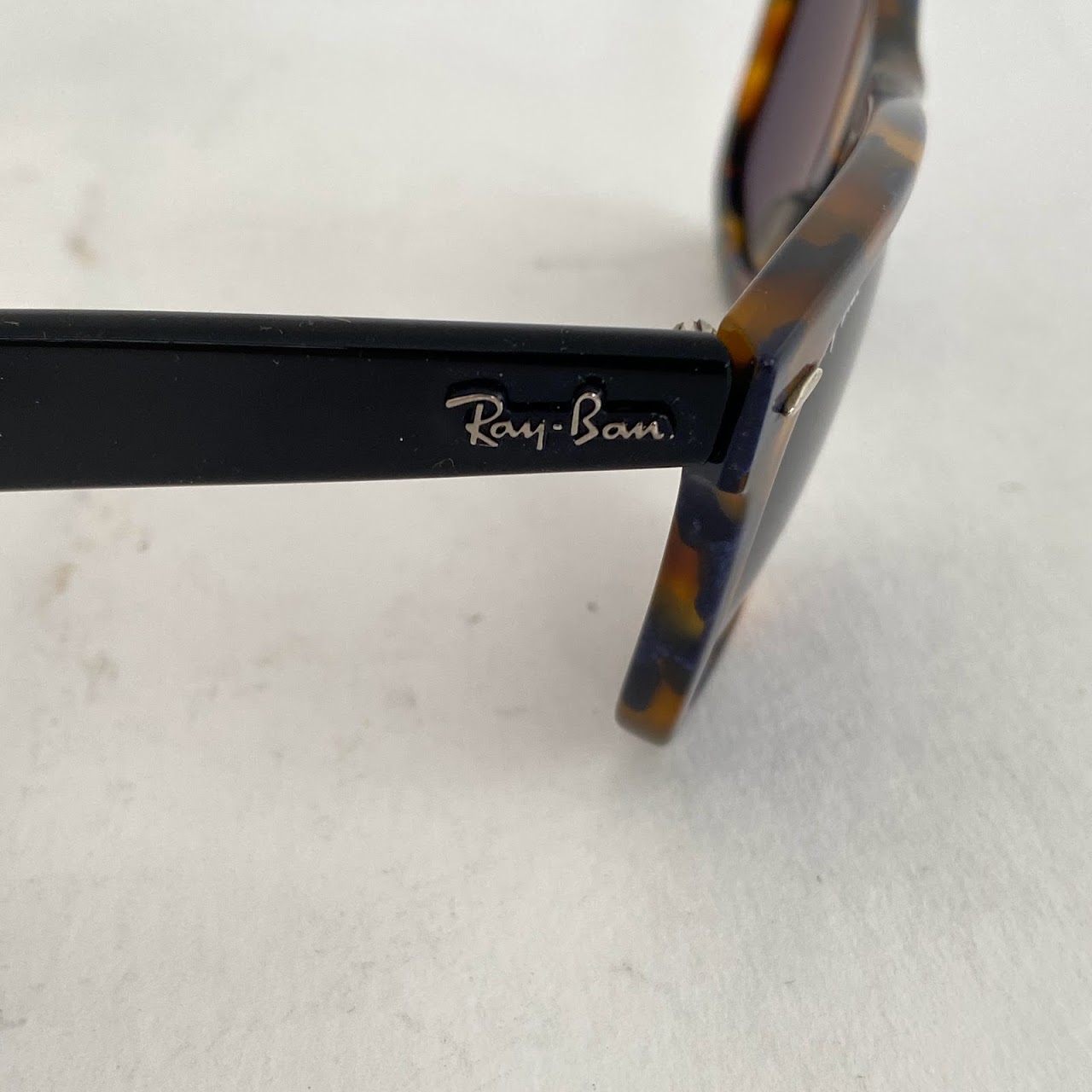 Ray-Ban 'Tortoise' Wayfarer Sunglasses