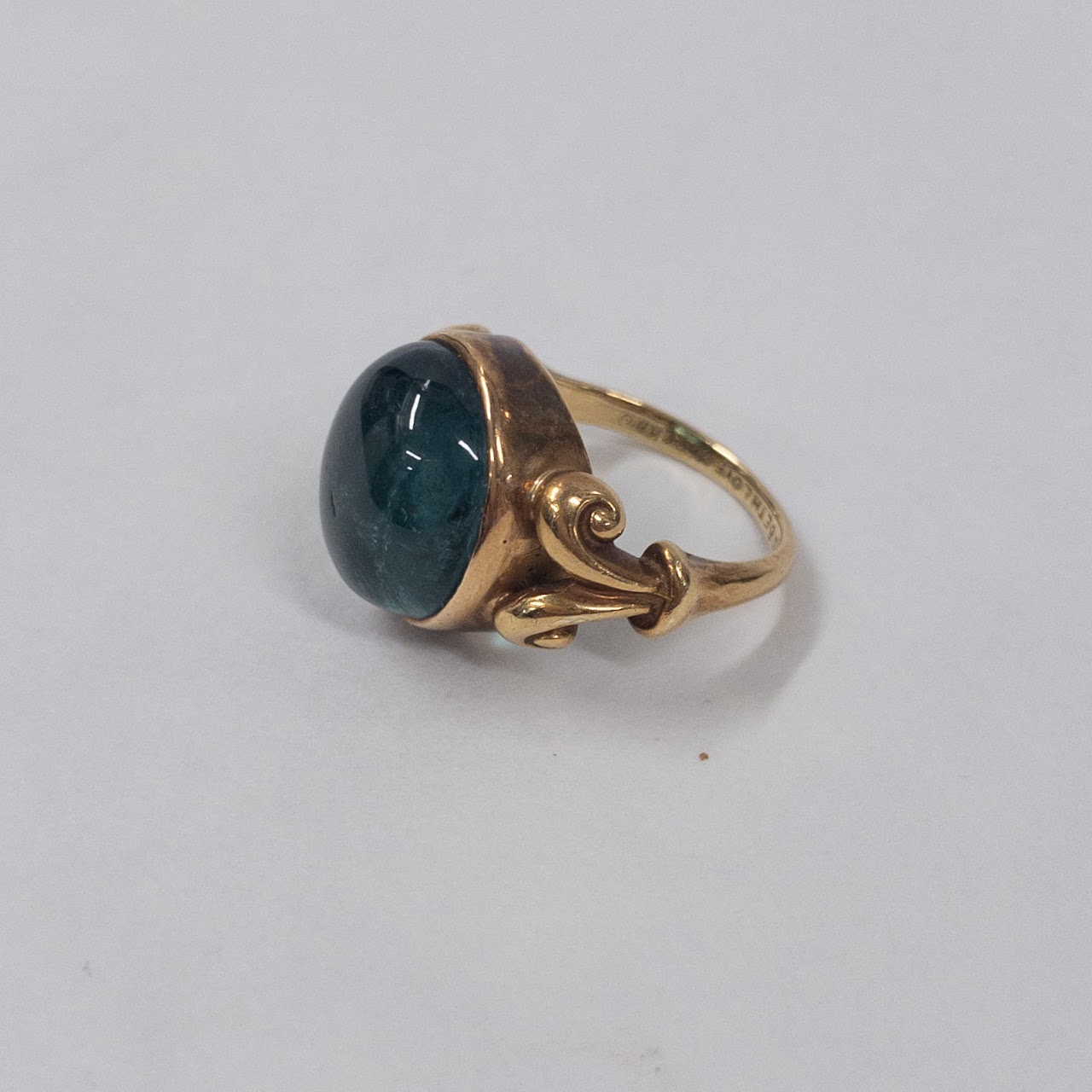 18K Gold Blue Glass Cabochon Ring