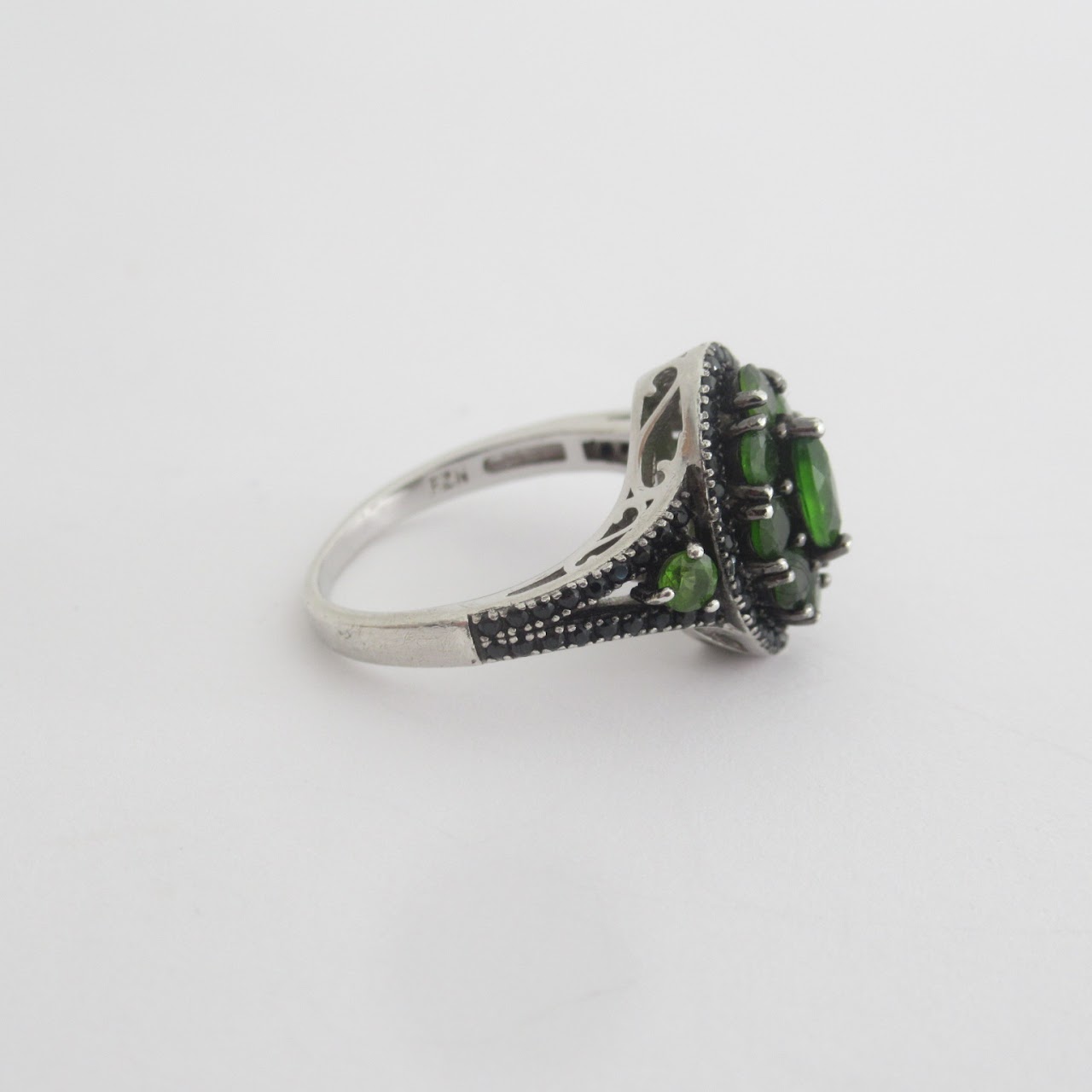 Sterling Silver & Green Stone Ring