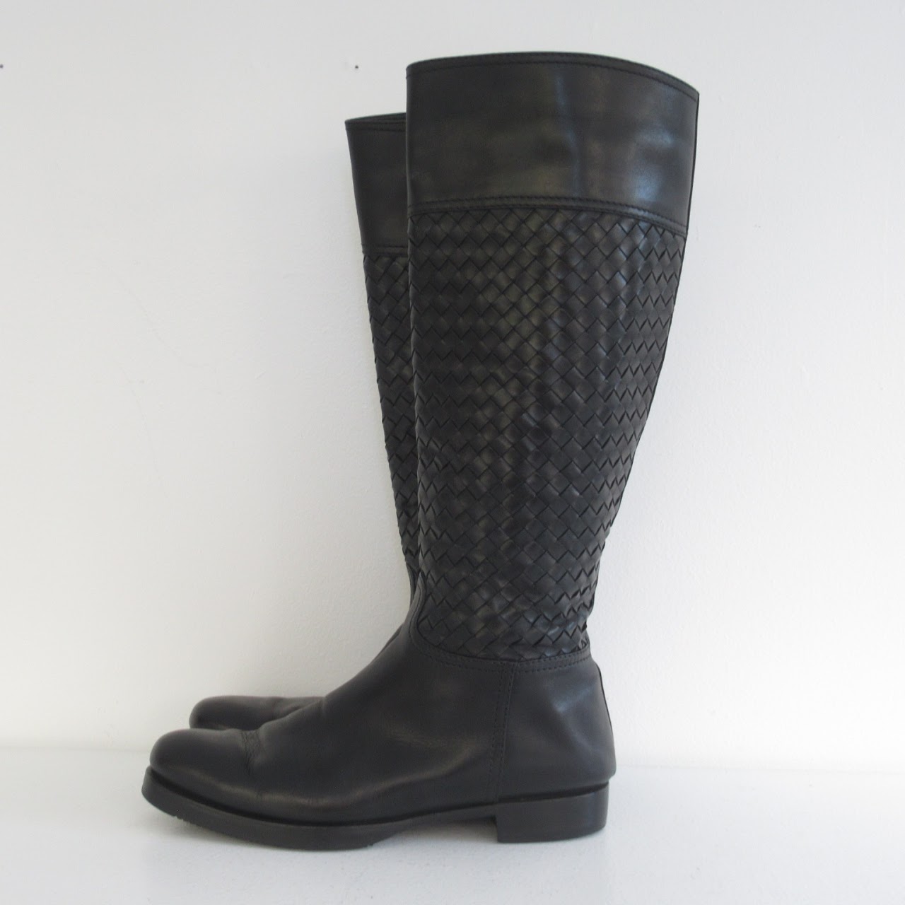 Bottega Veneta Black Leather Calf Boots