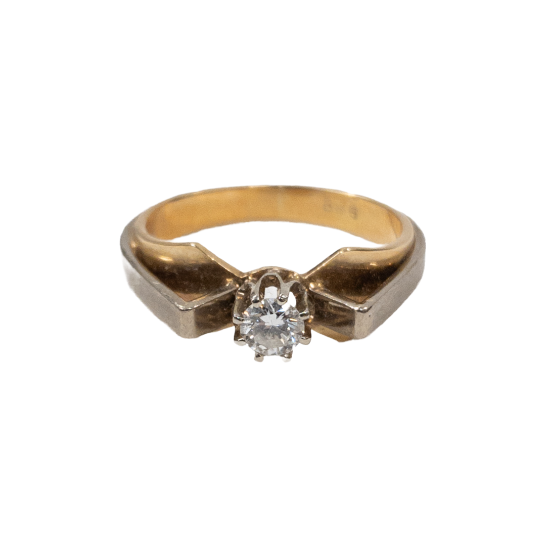 14K White and Yellow Gold Ring with Large Diamond