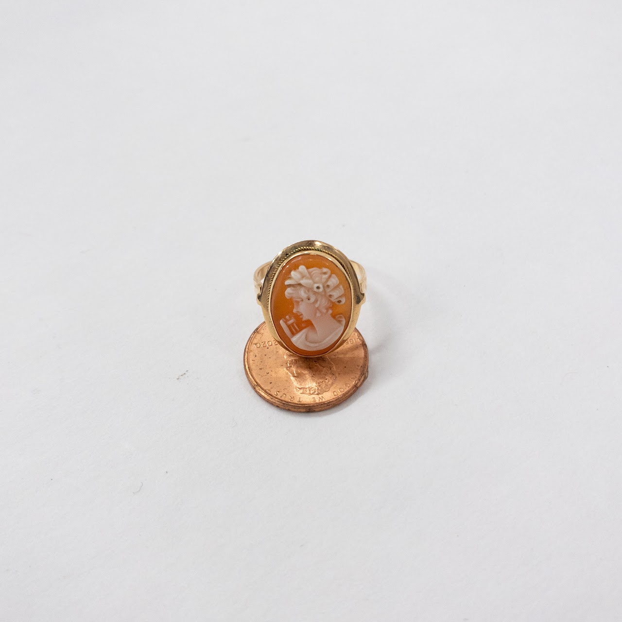 14K Gold Cameo Ring