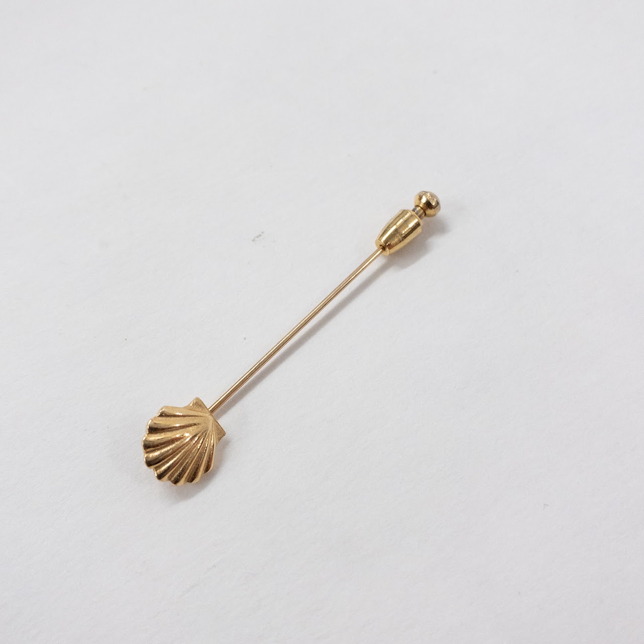 14K Gold Shell Stick Pin