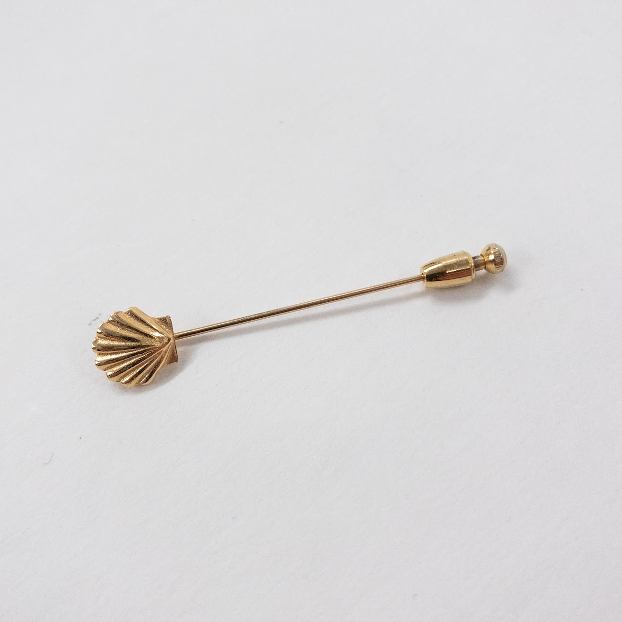 14K Gold Shell Stick Pin