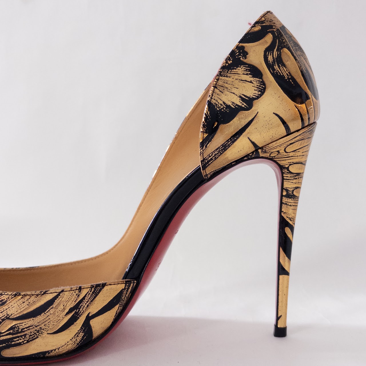 Christian Louboutin Patent Leather Hibiscus Lamé Pumps