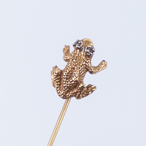 14K Gold and Diamond Frog Stick Pin