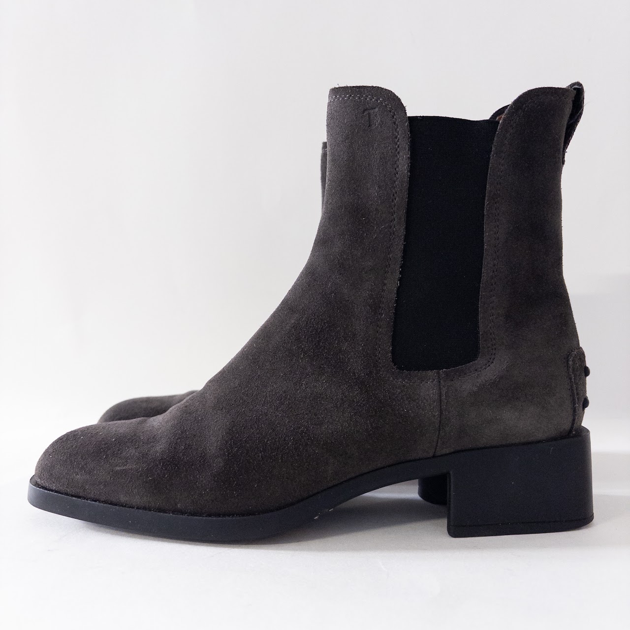 Tod's Suede Chelsea Boots