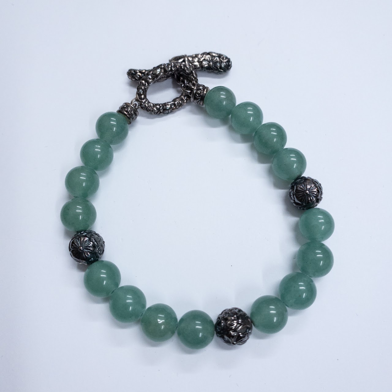 JAI Sterling Silver and Green Agate Bracelet