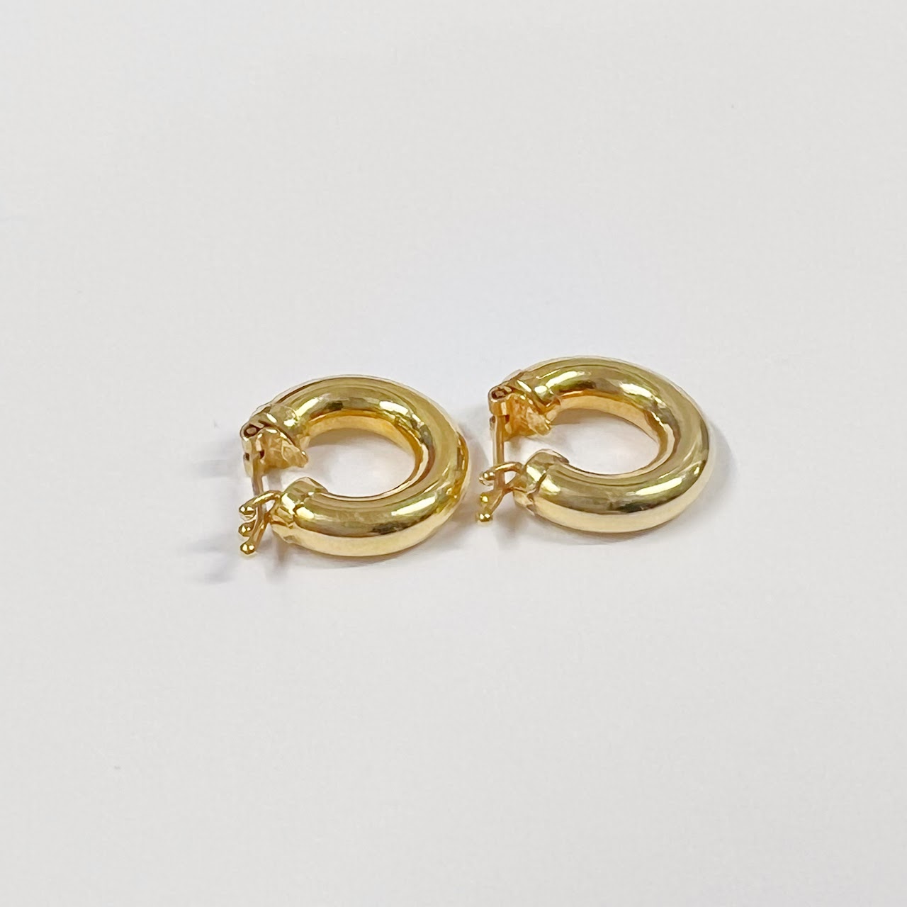 14K Gold Tubular Hoop Earrings