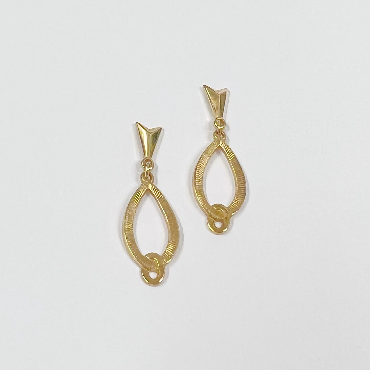 14K Gold Teardrop Earrings