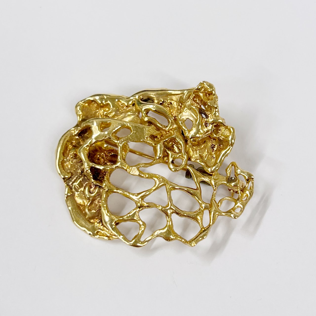 14K Gold Openwork Brooch