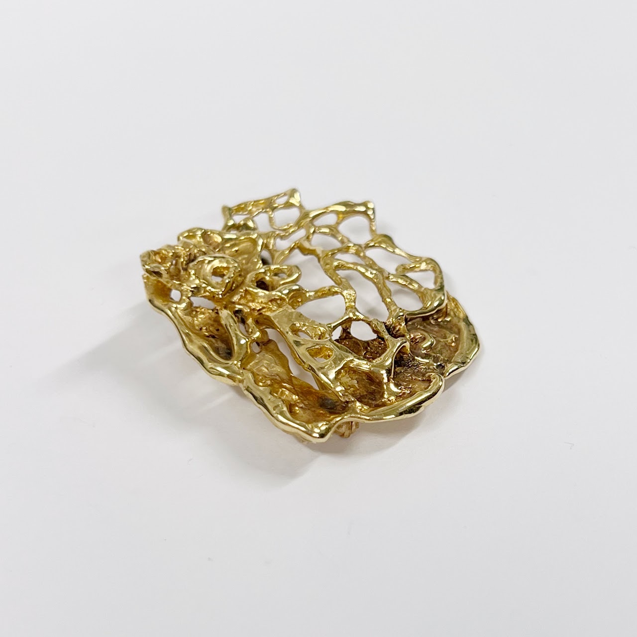 14K Gold Openwork Brooch