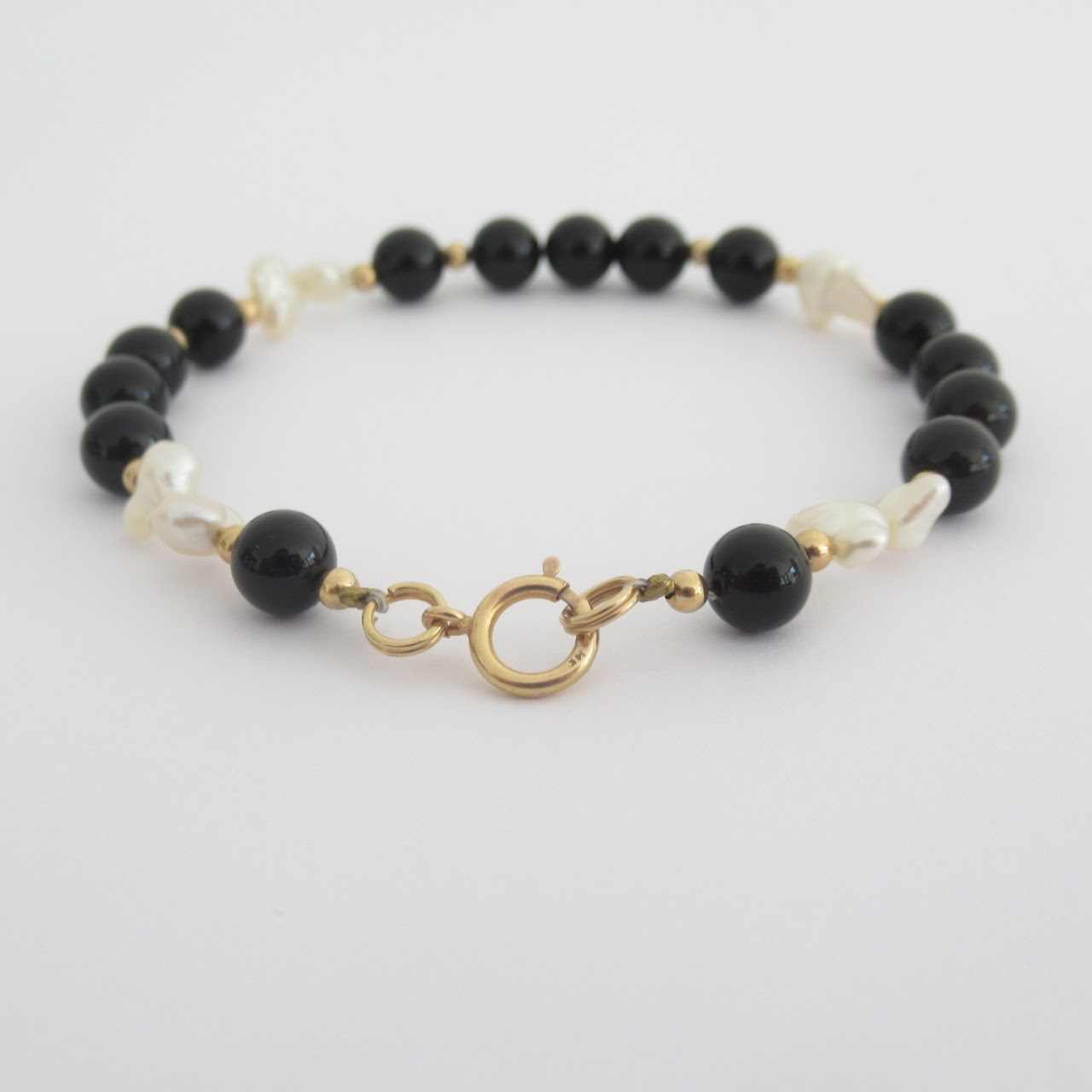 14K Gold, Onyx & Freshwater Pearl Bracelet