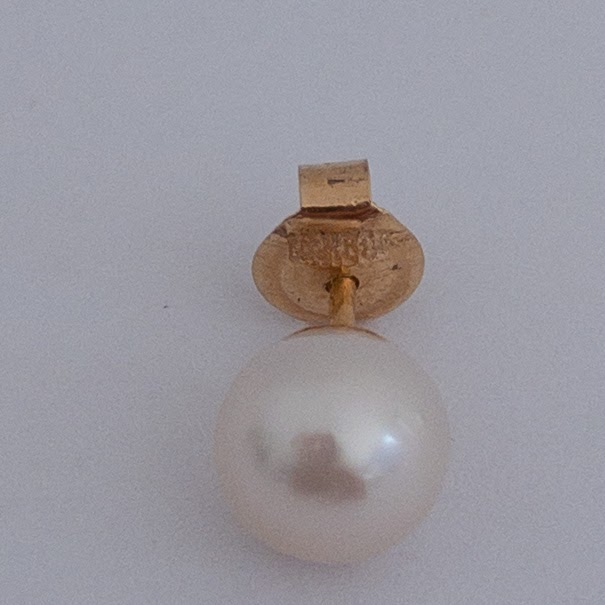 14K Gold & Pearl Stud Earrings