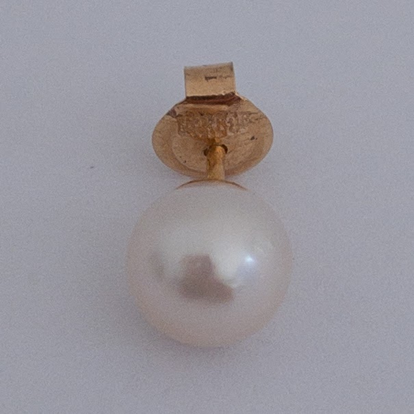 14K Gold & Pearl Stud Earrings