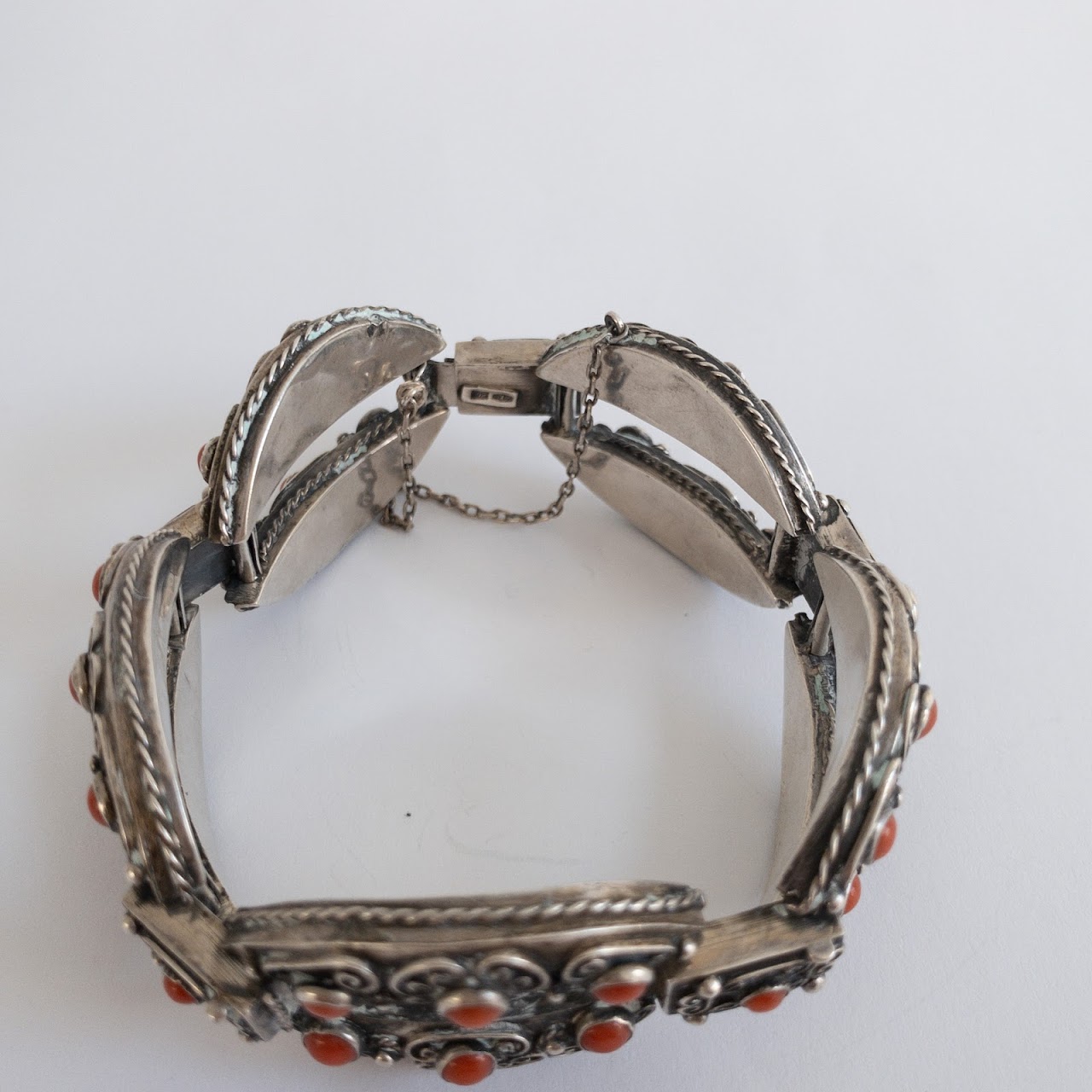 800 Silver & Coral Bracelet