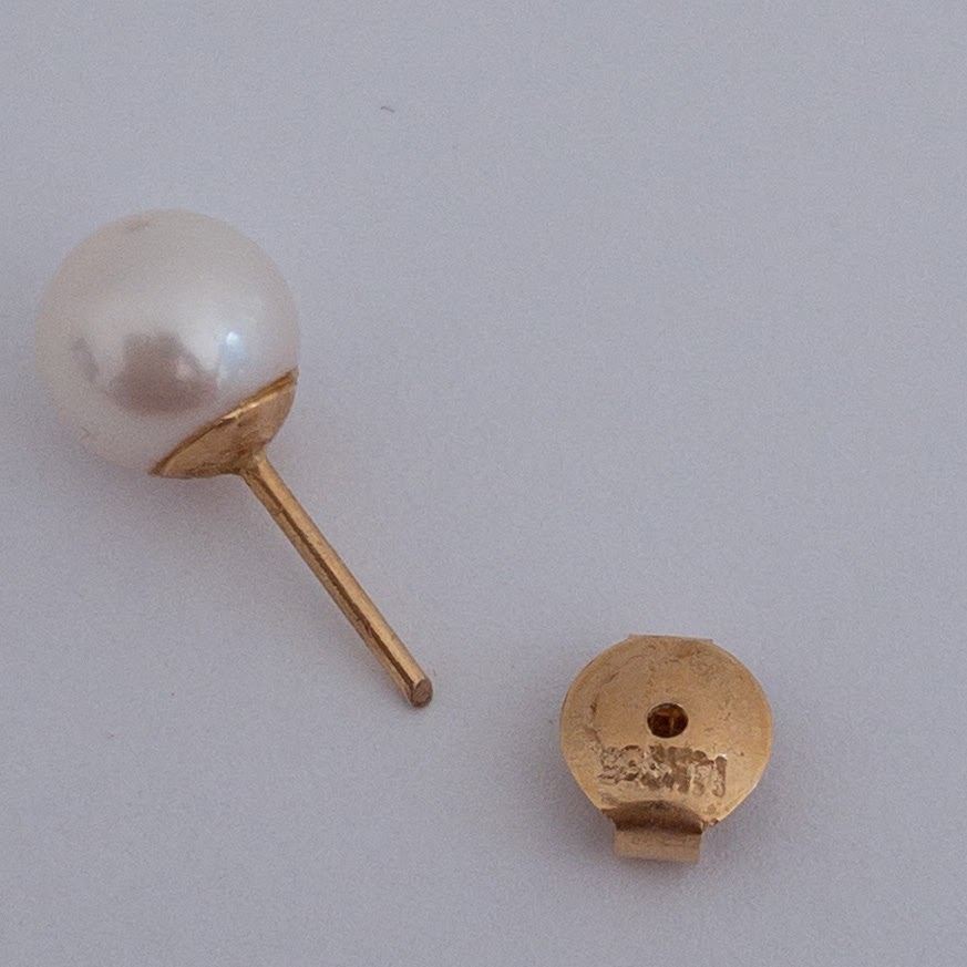 14K Gold & Pearl Stud Earrings