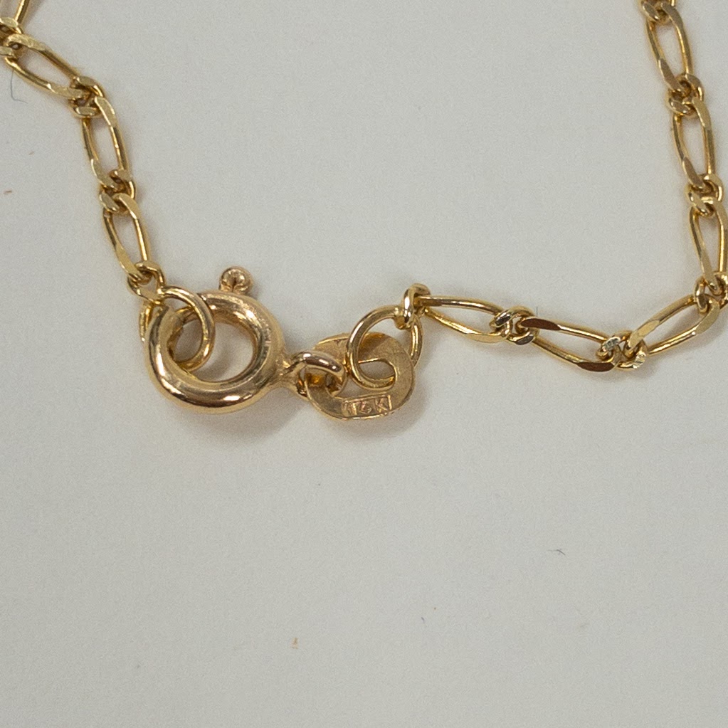 14K Gold Fancy Link Chain & Heart Pendant