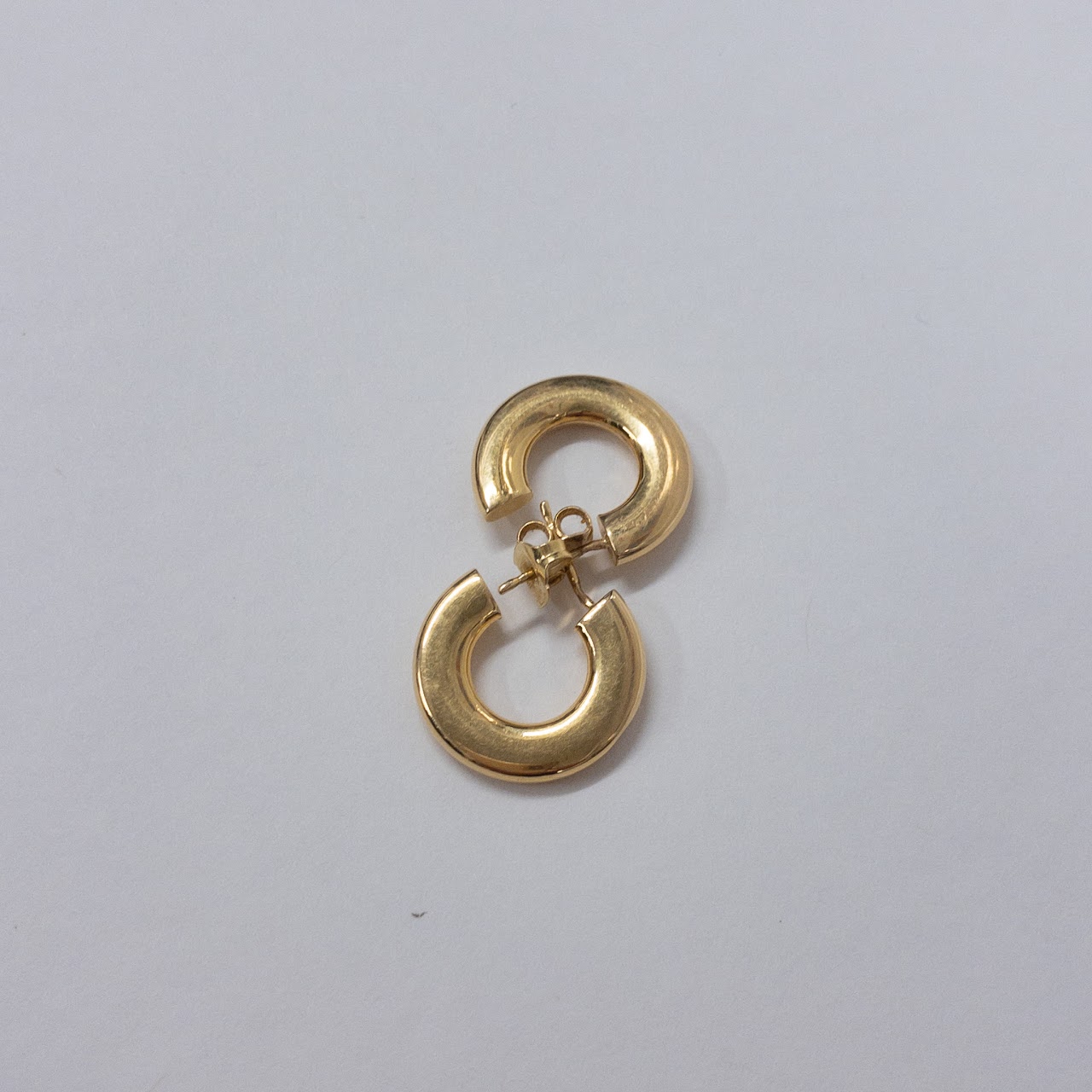 18K Gold Open Hoop Earrings