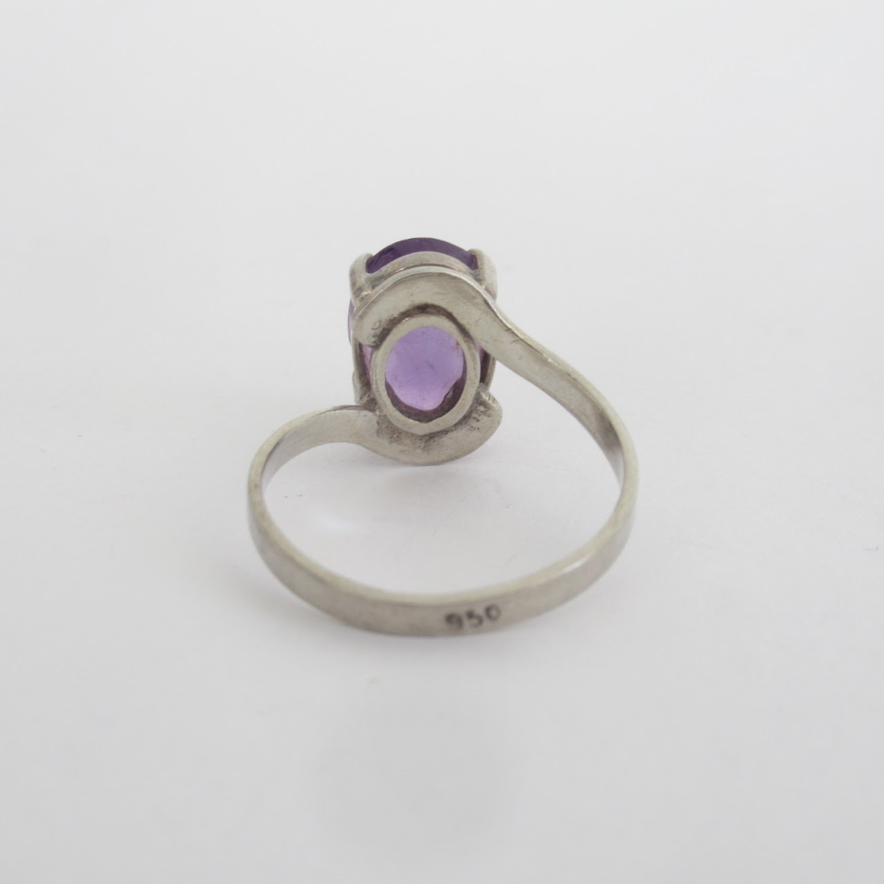 Sterling Silver & Oval  Amethyst Ring