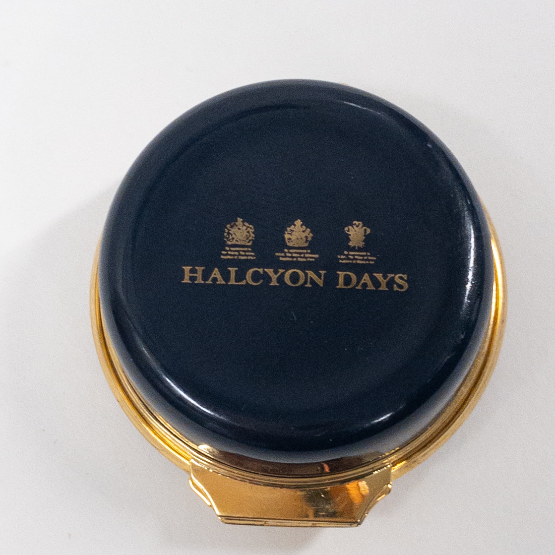 Halcyon Days Angelic Enamel Hinged Box