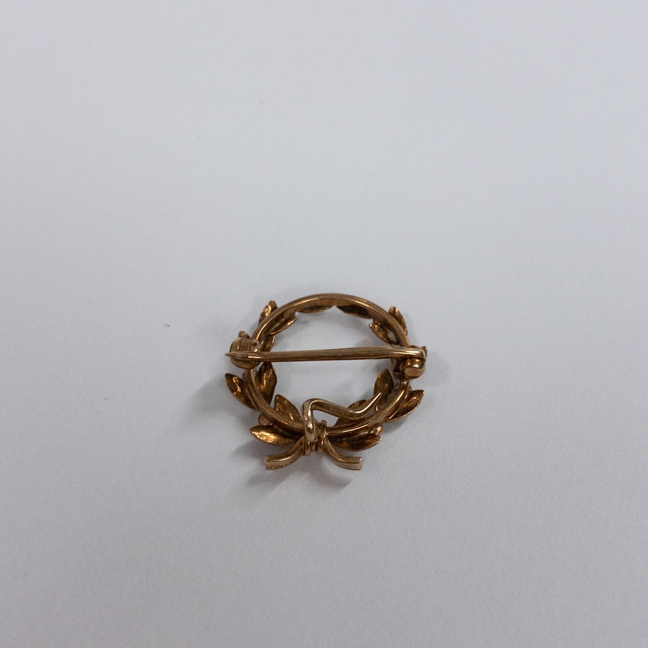 14K Gold Mini Wreath Brooch