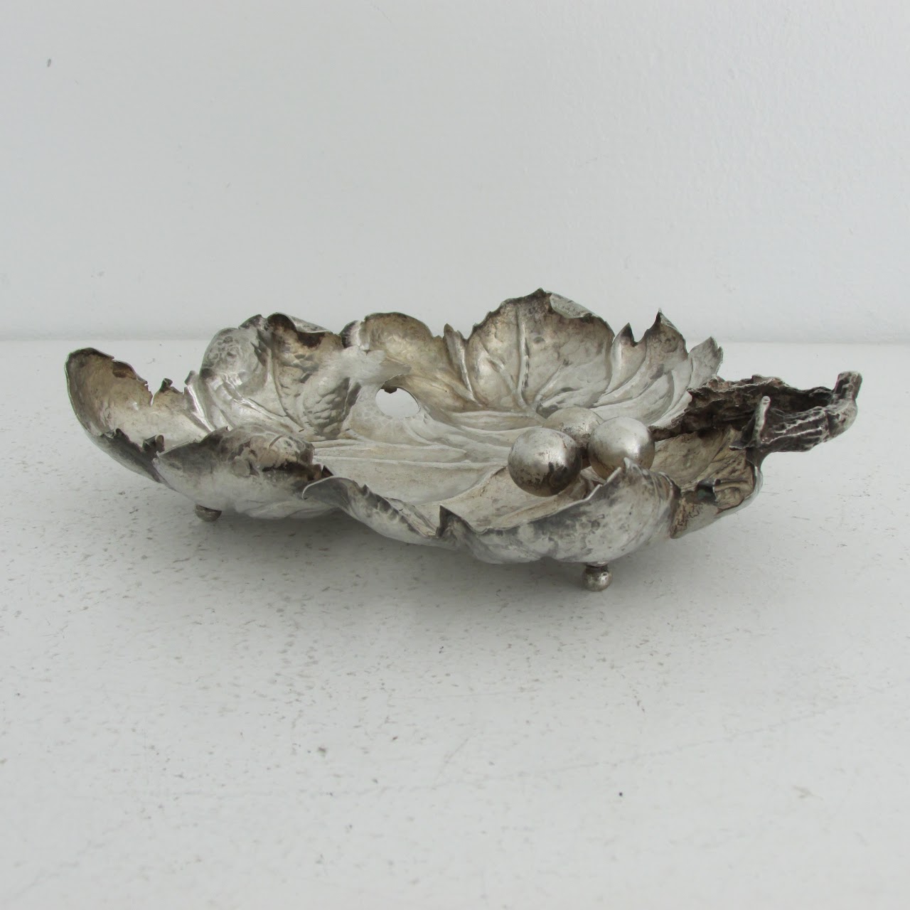 900 Silver Figural Leaf Candy Dish