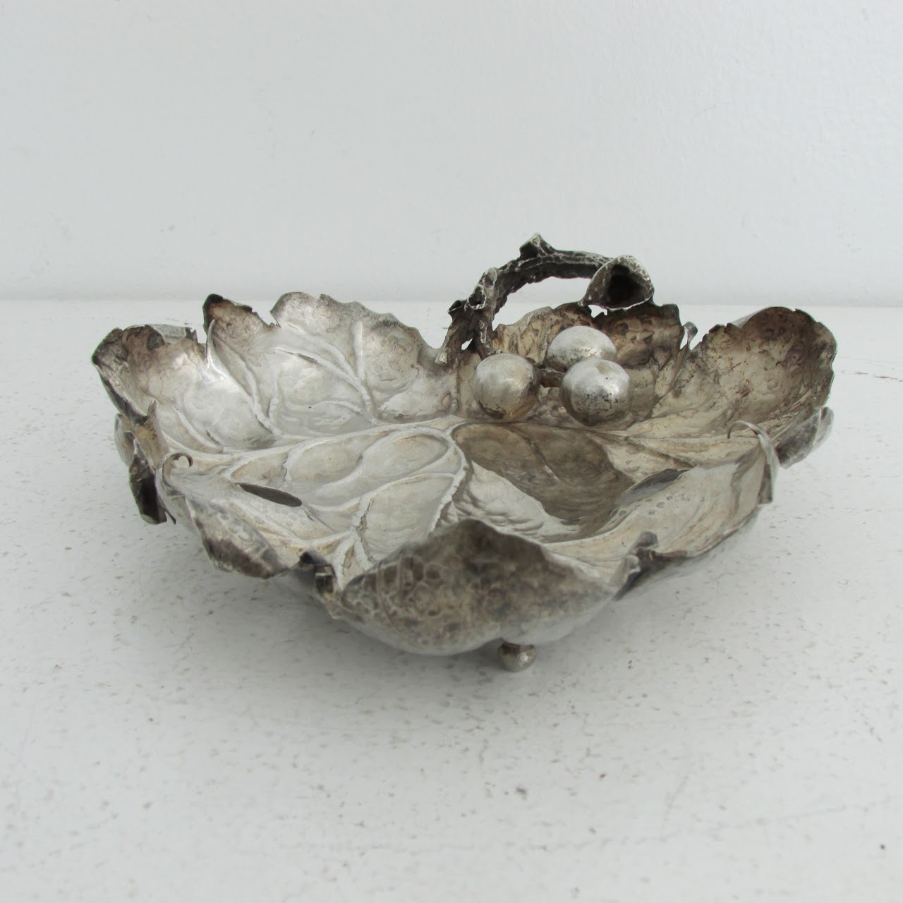 900 Silver Figural Leaf Candy Dish