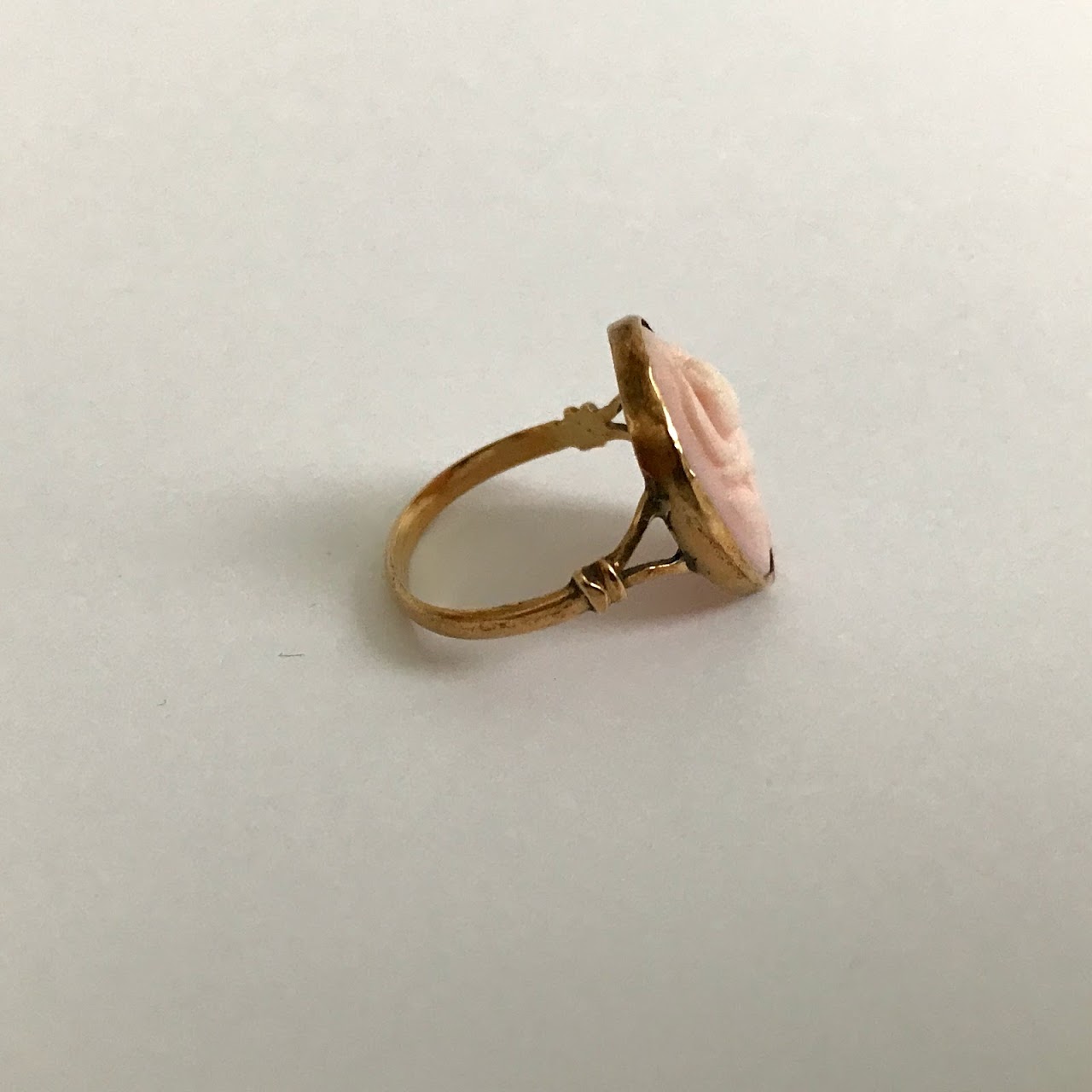 18K Gold Carved Flower Ring