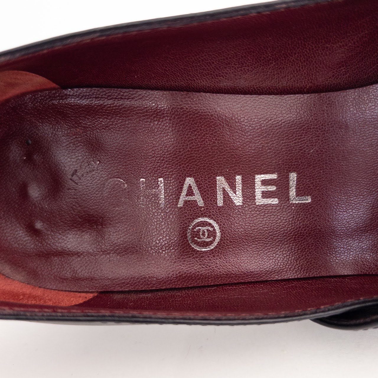 Chanel Pointy Toe CC logo Pumps