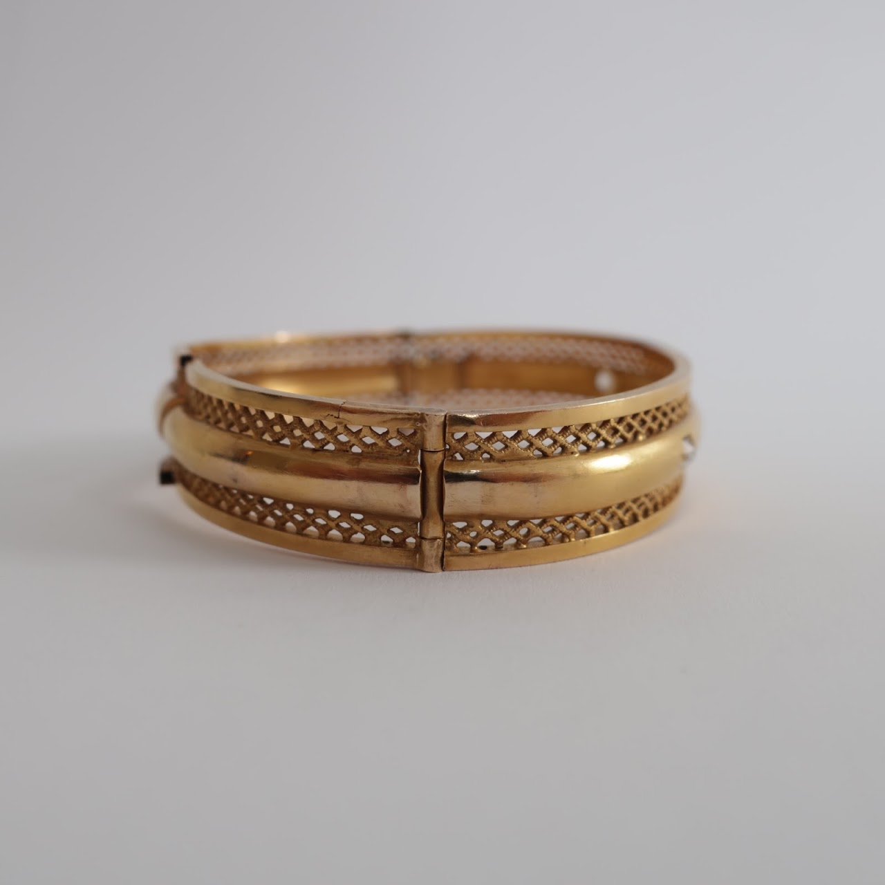 18K Gold & Diamond Broken Hinged Bracelet