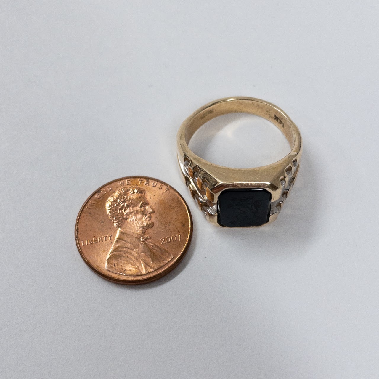 14K Gold, Obsidian & Diamond Etched Gryphon Ring