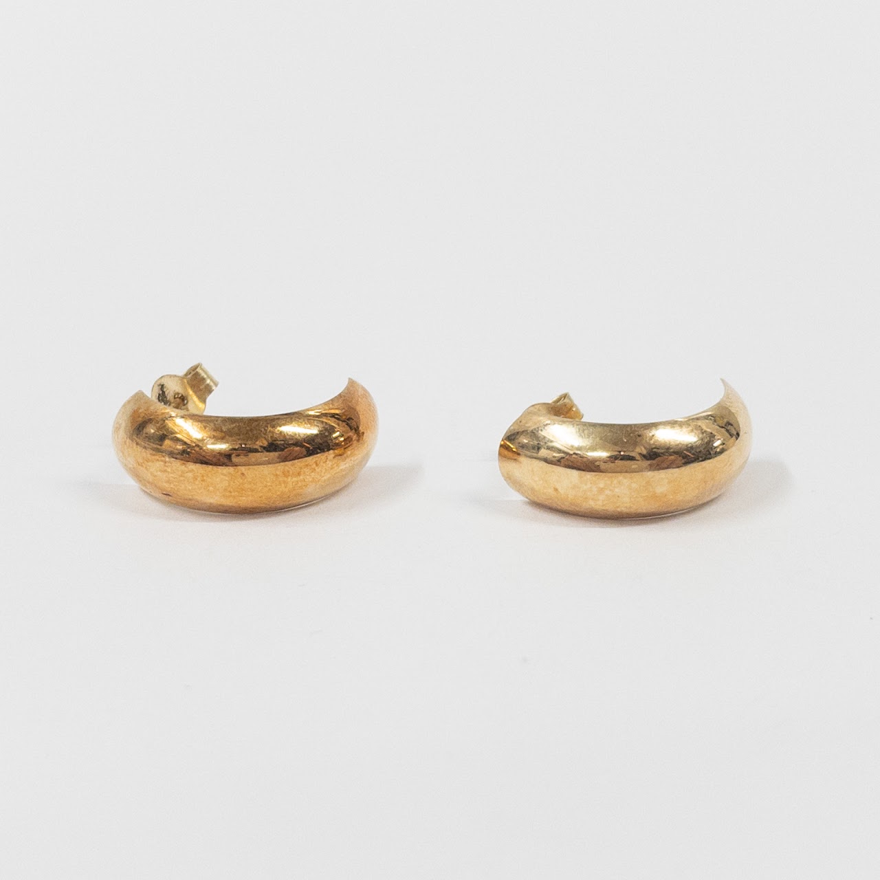 14K Gold Curved Earrings