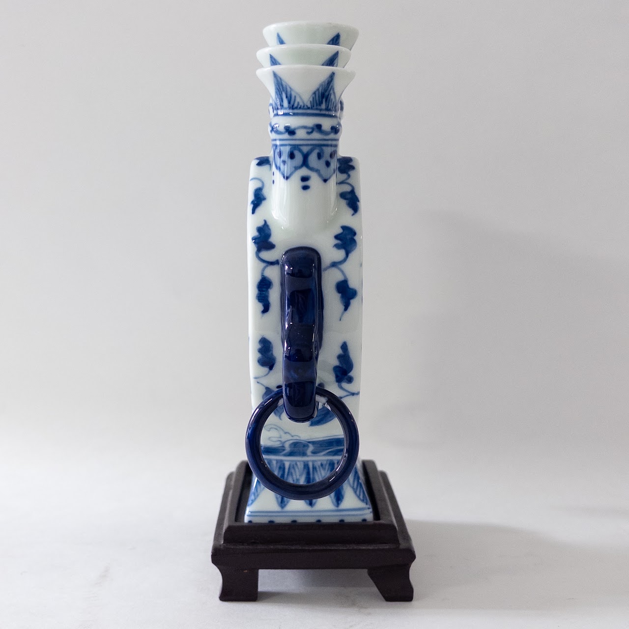 Chinese Porcelain Blue Dragon Tulip Vase