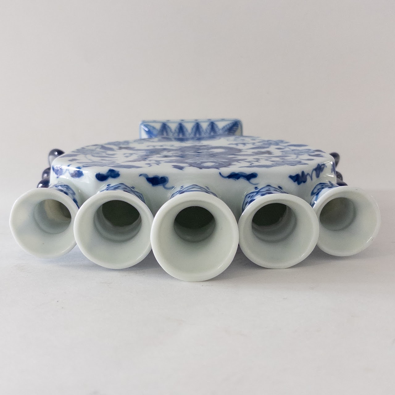 Chinese Porcelain Blue Dragon Tulip Vase